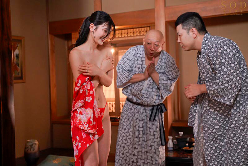 Bà chủ trọ khu nghỉ dưỡng xinh dâm chiều khách Suzu Honjo